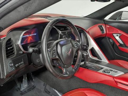 Used 2015 Chevrolet Corvette Stingray Coupe w/ 3LT Preferred Equipment Group image 19