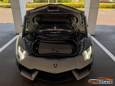 Used 2017 Lamborghini Aventador LP 700-4 AWD/4WD image 38