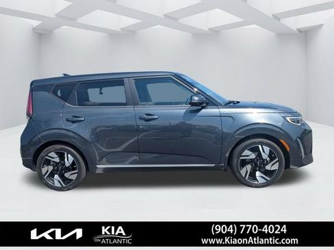 Used 2024 Kia Soul GT-Line w/ GT-Line Technology Package FWD image 2