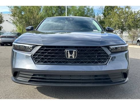 Used 2025 Honda Accord SE image 9