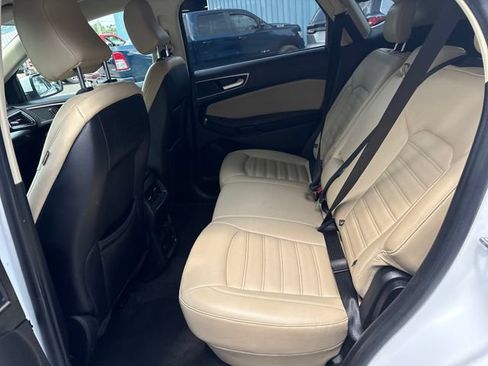 Used 2023 Ford Edge SEL w/ Convenience Package AWD/4WD image 19