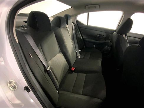 Used 2025 Nissan Sentra SV FWD image 23