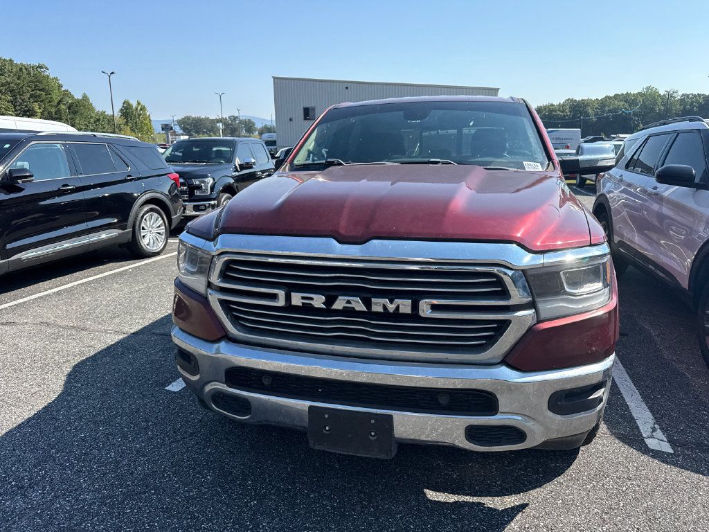 Used 2019 RAM 1500 Laramie AWD/4WD image 5