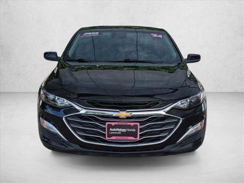 Used 2024 Chevrolet Malibu LS FWD image 2