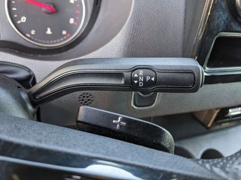 Used 2025 Mercedes-Benz Sprinter 2500 image 21