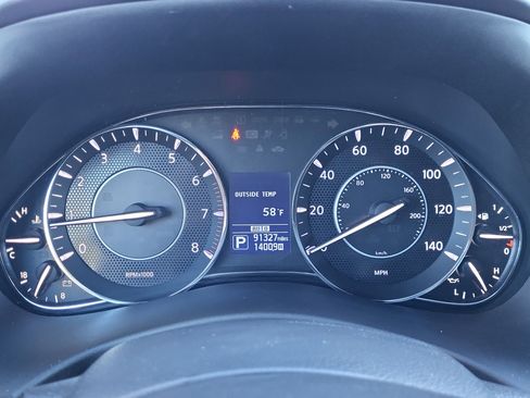 Used 2019 Nissan Armada SL w/ Premium Package image 9