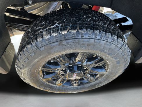 New 2026 GMC Sierra 2500 AT4 w/ Max Trailering Package image 9