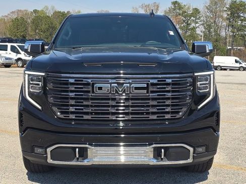 Used 2025 GMC Sierra 1500 Denali Ultimate image 8