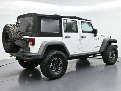 Used 2014 Jeep Wrangler Unlimited Rubicon AWD/4WD image 7