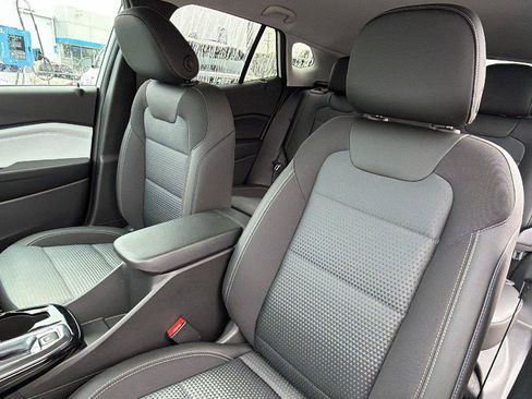 New 2026 Chevrolet Trax LT w/ Driver Confidence Package FWD image 17