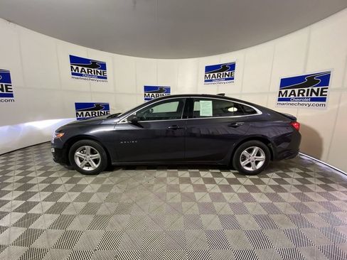 Used 2023 Chevrolet Malibu LS FWD image 13
