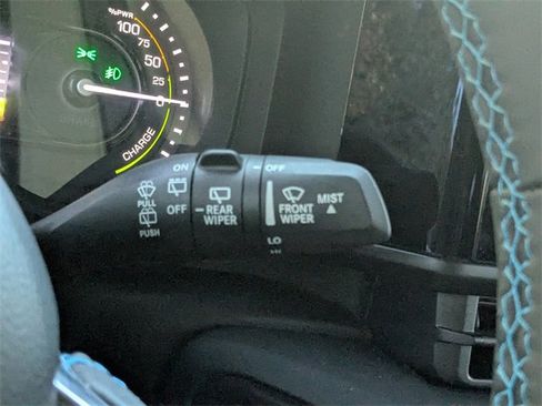 Used 2024 Jeep Wrangler High Altitude image 32