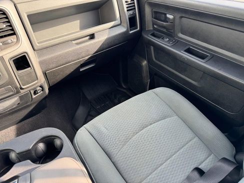 Used 2018 RAM 1500 Express image 18