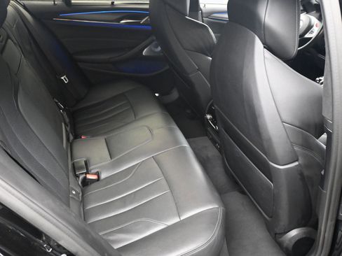 Used 2020 BMW M5 w/ Executive Package image 25