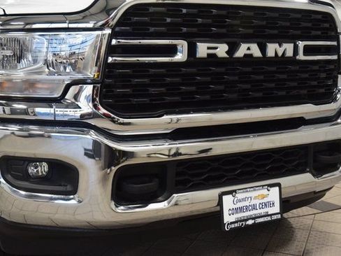 Used 2024 RAM 3500 SLT w/ Quick Order Package 2YG SLT AWD/4WD image 7