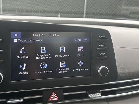 Used 2024 Hyundai Elantra SE FWD image 25