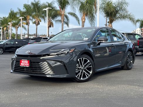 New 2026 Toyota Camry XLE FWD image 2