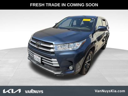 Used 2017 Toyota Highlander Plus w/ Carpet Mat Package