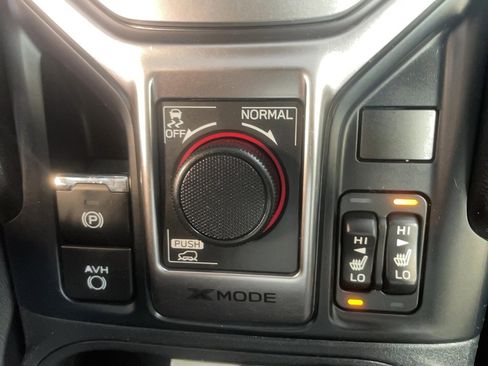 Used 2023 Subaru Forester Premium image 13