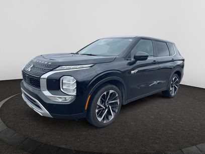 Used 2024 Mitsubishi Outlander 4WD Plug-In Hybrid