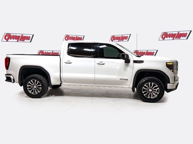 Used 2023 GMC Sierra 1500 AT4 w/ Technology Package AWD/4WD image 3