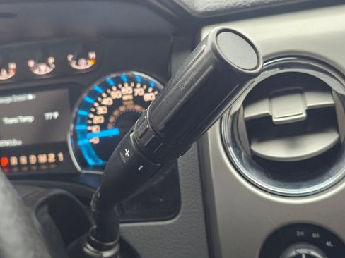 Used 2011 Ford F150 XLT w/ XLT Convenience Pkg image 29