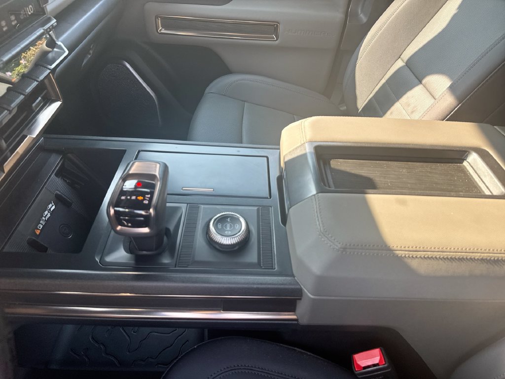 Used 2025 GMC Hummer EV 3X AWD/4WD image 24