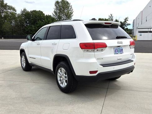 Used 2018 Jeep Grand Cherokee Laredo image 7