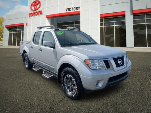 Used 2020 Nissan Frontier PRO-4X w/ Pro-4x Utility Package AWD/4WD image 18
