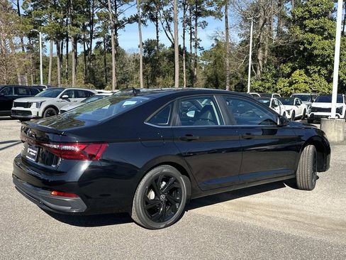 New 2026 Volkswagen Jetta SE image 5