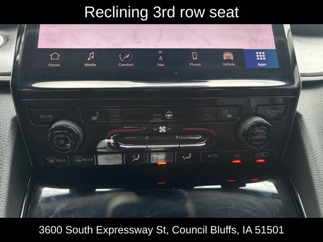 Used 2023 Jeep Grand Cherokee L Limited AWD/4WD image 34
