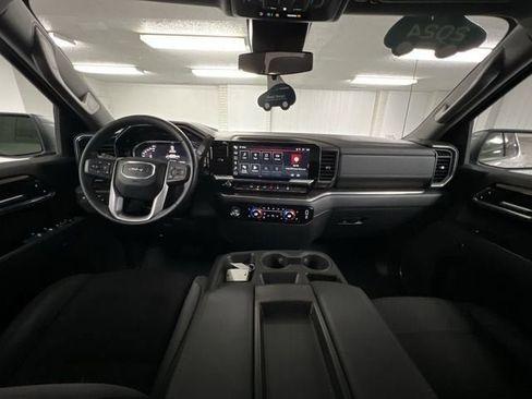 Certified 2024 GMC Sierra 1500 Elevation AWD/4WD image 19
