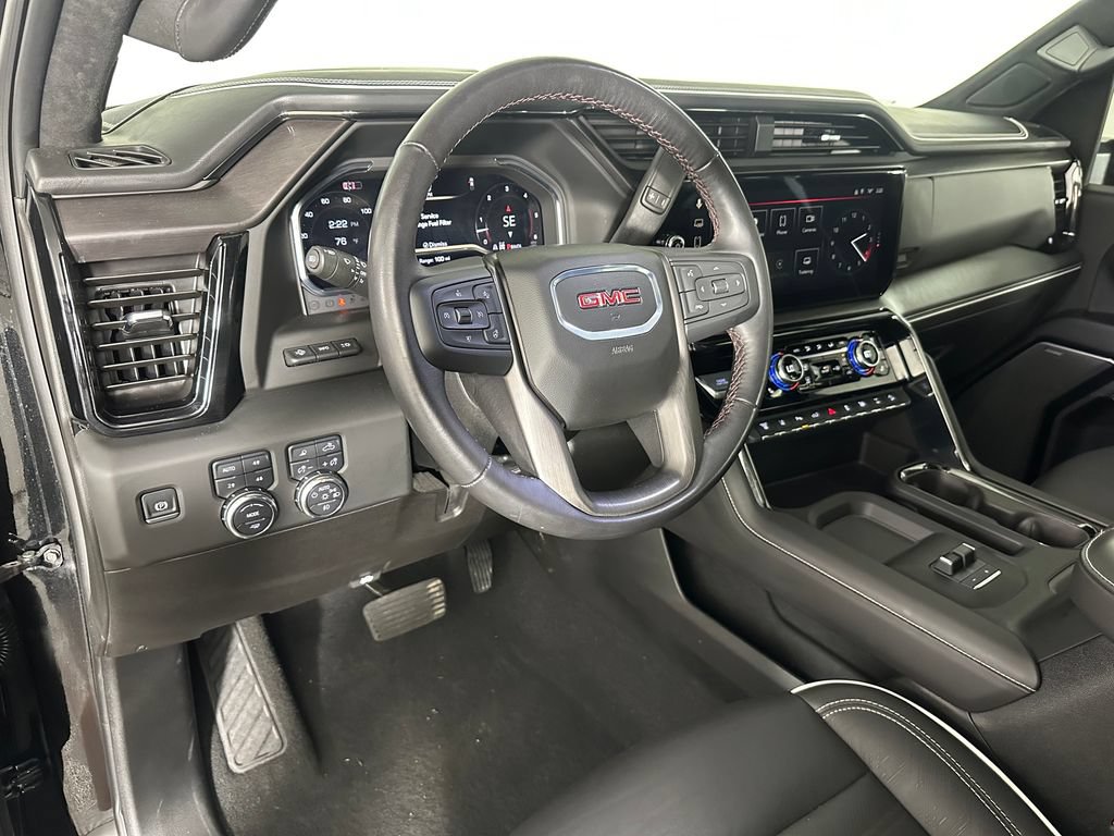 Used 2025 GMC Sierra 2500 AT4X AWD/4WD image 11