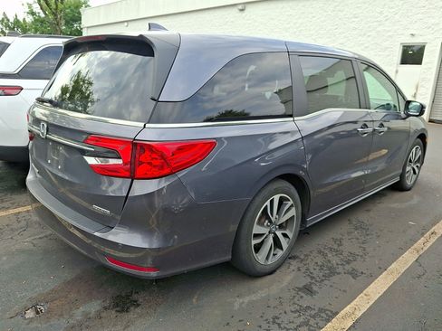 Used 2024 Honda Odyssey Touring image 5