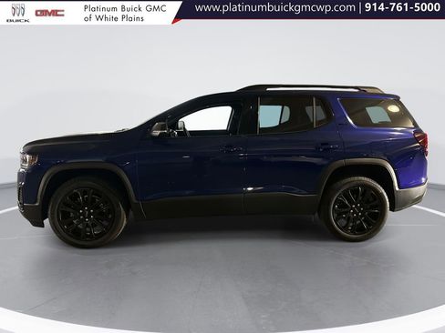 Used 2023 GMC Acadia SLT w/ Elevation Edition image 13