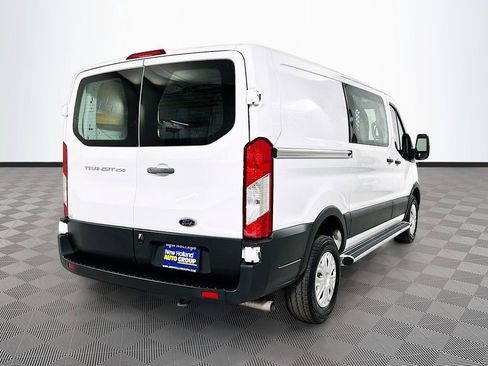 Used 2024 Ford Transit 250 Low Roof w/ Exterior Upgrade Package RWD image 7