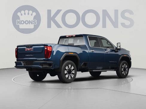 New 2026 GMC Sierra 2500 Denali w/ Denali Reserve Package AWD/4WD image 4