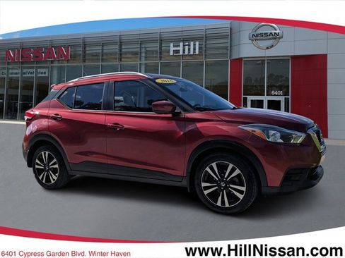 Certified 2018 Nissan Kicks SV w/ Exterior Electronics Package FWD image 1