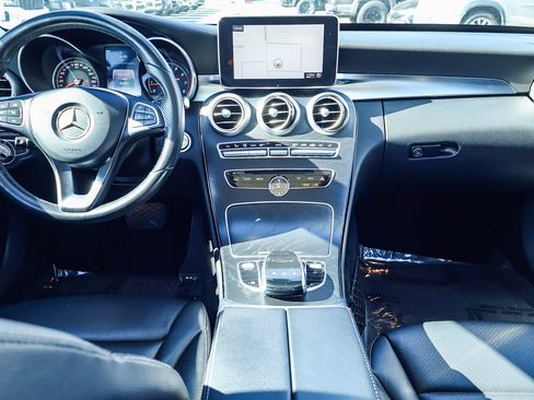 Used 2017 Mercedes-Benz C 300 Sedan image 7