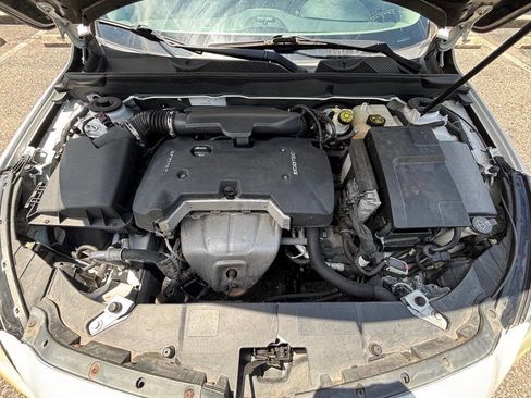 Used 2013 Chevrolet Malibu LS image 27