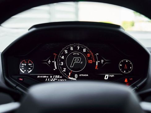 Used 2024 Lamborghini Huracan Sterrato image 56