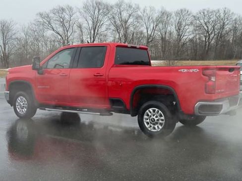 Used 2025 Chevrolet Silverado 2500 LT w/ Convenience Package AWD/4WD image 6