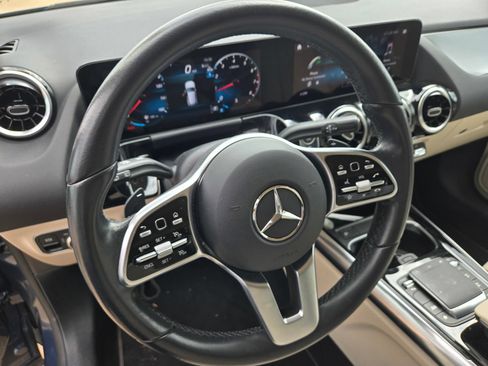 Used 2023 Mercedes-Benz GLA 250 image 9