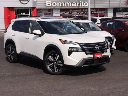 Certified 2024 Nissan Rogue SL w/ SL Premium Package image 2