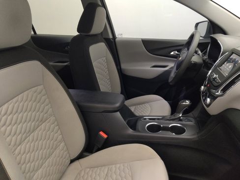 Used 2021 Chevrolet Equinox LT image 21