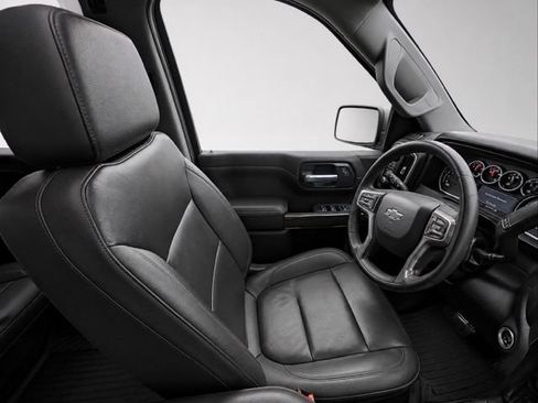 Certified 2022 Chevrolet Silverado 1500 LT Trail Boss w/ LT Trail Boss Premium Package AWD/4WD image 15