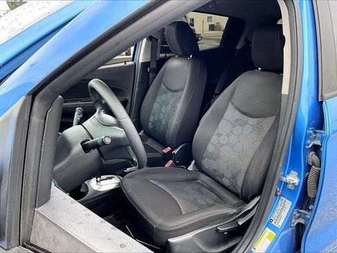 Used 2017 Chevrolet Spark LT FWD image 10