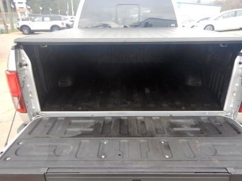 Used 2018 Ford F150 Lariat w/ Equipment Group 502A Luxury image 9