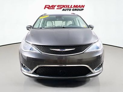 Used 2019 Chrysler Pacifica Touring-L Plus w/ Advanced Safetytec Group
