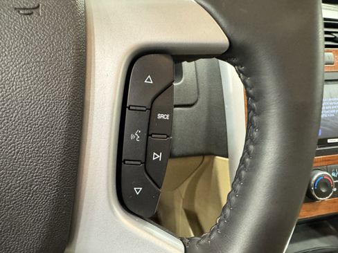 Used 2008 Chevrolet Equinox LTZ image 14